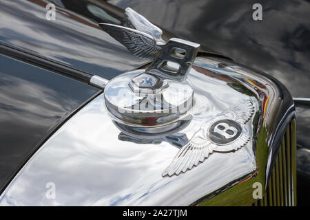 Le classique Bentley Flying B bonnet mascot Banque D'Images