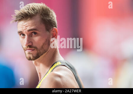 Doha, Qatar. 06Th Oct, 2019. L'athlétisme, le championnat du monde de l'IAAF à Khalifa International Stadium : saut en hauteur, les hommes, de qualification. Mateusz Przybylko de Allemagne réagit. Credit : Oliver Weiken/dpa/Alamy Live News Banque D'Images