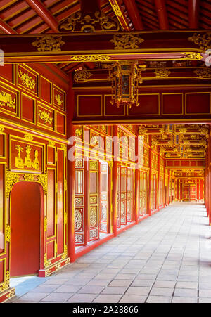 Galeries de pouvez Chanh Palace dans les couloirs des mandarins, ville impériale, Huế, Thừa Thiên-Huế Province, Vietnam Banque D'Images