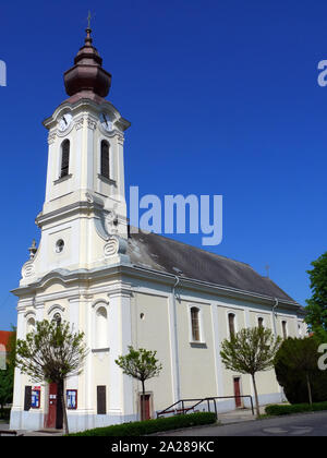 Église catholique romaine, Devecser, Hongrie, Magyarország, Europe Banque D'Images