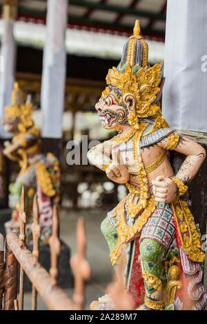 Indonésie Bali 20 Sept 2019, gros plan de Dieu balinais en statue temple complexe, dieu hindou statue Banque D'Images