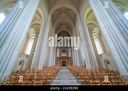 L'intérieur de l'église de Grundtvig Luthern à Copenhague, Danemark. Banque D'Images