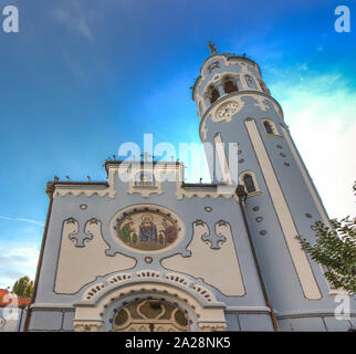 L'église de Sainte Elisabeth à Bratislava communément appelée Église bleu Banque D'Images