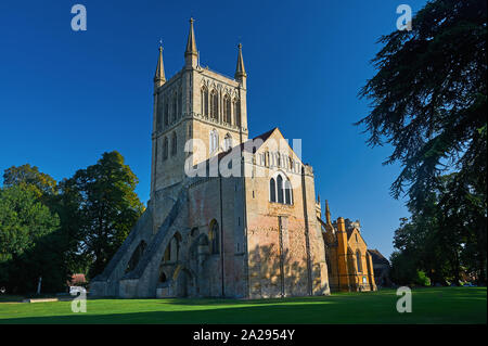 Pershore Abbaye, l'Abbaye de la Sainte Croix, est tout ce qui reste de l'abbaye principale à la suite de la réforme du Roi Henry VIII. Banque D'Images