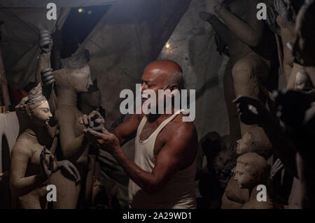 Kolkata, Inde. Sep 29, 2019. Différents moments de Durga Idol et de transport pour faire shift pandal (photo de Amlan Biswas/Pacific Press) Credit : Pacific Press Agency/Alamy Live News Banque D'Images