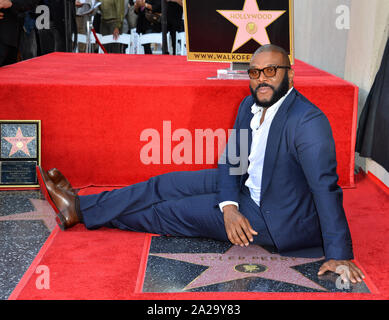 LOS ANGELES, CA. 01 octobre, 2019 : Tyler Perry au Hollywood Walk of Fame Star Cérémonie à Tyler Perry. Photos : Paul Smith/Featureflash Crédit : Paul Smith/Alamy Live News Banque D'Images