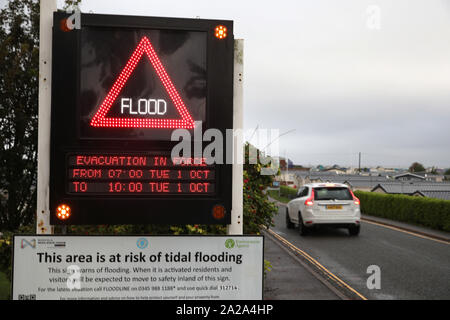 Heacham, West Norfolk, Royaume-Uni. 06Th Oct, 2019. Une évacuation avertissement en raison d'inondations après de fortes pluies récentes, des grandes marées et d'un raz-de-marée ont laissé certaines parties de la côte entre Heacham Hunstanton et inondées. Heacham, météo West Norfolk, Royaume-Uni le 1 octobre 2019. Crédit : Paul Marriott/Alamy Live News Banque D'Images