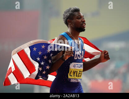 Doha, Qatar. 1 octobre, 2019. Noah Lyles des États-Unis célèbre remportant la finale 200m hommes au Championnats du monde d'athlétisme de l'IAAF de 2019 à Doha, Qatar, le 1 octobre, 2019. Crédit : Li Gang/Xinhua/Alamy Live News Banque D'Images