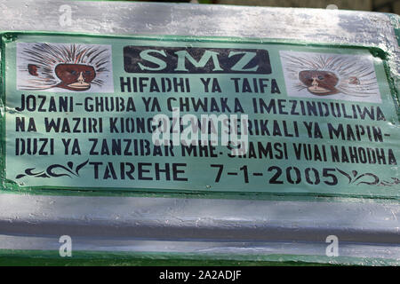 Jozani-Chwaka Bay National Park signe, Zanzibar, l'île de Unguja, Tanzanie. Banque D'Images