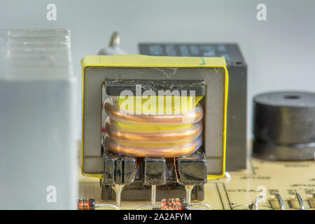 Les différentes composantes de l'onduleur. Banque D'Images