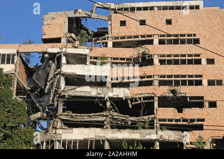 Vestiges de l'ancien ministère de la défense yougoslave AKA construction de l'état-major yougoslave 1999 L'OTAN a bombardé les bâtiments, Belgrade, Serbie centrale. Banque D'Images