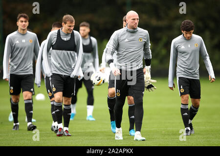 Gardien de Wolverhampton Wanderers John Ruddy (centre droit) au cours de la séance de formation au terrain d'entraînement de Jack Hayward, Wolverhampton. Banque D'Images