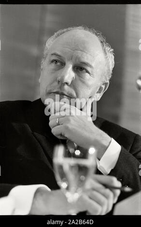 L'Allemagne. Nuremberg. Chef du parti, Walter Scheel au congrès du parti de la FDP, juin 1969. Banque D'Images
