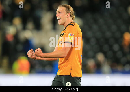 1er octobre 2019, KC Stadium, Kingston Upon Hull, Angleterre ; Sky Bet Championship, Hull City v Sheffield Mercredi : Tom Eaves (9) de la ville de coque montre son émotion après le coup de sifflet final Crédit : David Greaves/News Images Banque D'Images