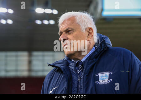 1er octobre 2019, Stade Riverside, Middlesbrough, Angleterre ; Sky Bet Championship, Middlesbrough v Preston North End : Peter Ridsdale advisor à Trevor Hemmings le propriétaire à Preston North End arrive pour tonights Crédit : Mark Cosgrove/News Images Banque D'Images