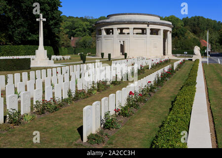 Le mémorial aux disparus de Ploegsteert soldats alliés de la Première Guerre mondiale (CSGC) par Harold Chalton Bradshaw à Anthisnes, Belgique Banque D'Images