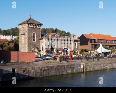 Royaume-uni, Angleterre, Bristol, pompe à condensats chauds House Banque D'Images