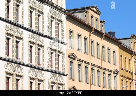 Chemnitz, Allemagne - ancien typique de l'architecture résidentiel sur la rue. Les immeubles à appartements. Banque D'Images