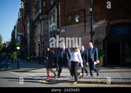 Manchester, UK. 2ème Oct 2019. Geoffrey Cox QC, Procureur Général de l'Angleterre et au Pays de Galles, au cours de la conférence du parti conservateur à la Manchester Central Convention Complex, Manchester Le mercredi 2 octobre 2019 (Crédit : P Scaasi | MI News) Credit : MI News & Sport /Alamy Live News Banque D'Images