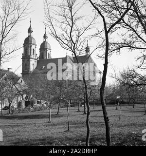 Die Wallfahrtsbasilika à Gößweinstein in der Fränkischen Schweiz, Deutschland 1930 er Jahre. Basilique de pèlerinage au village Goessweinstein à la Suisse franconienne, Allemagne 1930. Banque D'Images