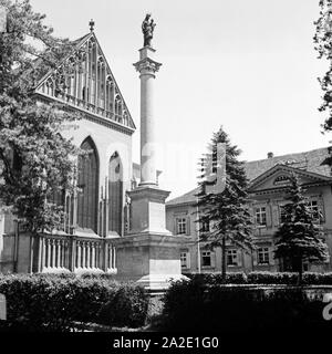 Die Mariensäule am Dom à Konstanz, Allemagne Allemagne Années 1930 er Jahre. La colonne à la cathédrale de Conctance, Allemagne 1930. Banque D'Images