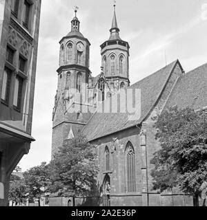 Die St.Johannis Kirche in Deutschland, Göttingen 1930 er Jahre. L'église Saint-Jean à Goettingen, Allemagne 1930. Banque D'Images