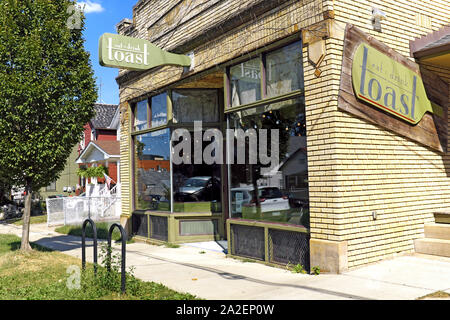 Des restaurants indépendants uniques entourent le quartier unique de Gordon Square à Cleveland, Ohio, États-Unis. Banque D'Images