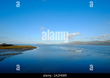 Avis de Moorabbin Pier de l'Anglesea droites Menai à marée basse sur une journée ensoleillée de beau temps avec ciel bleu Banque D'Images