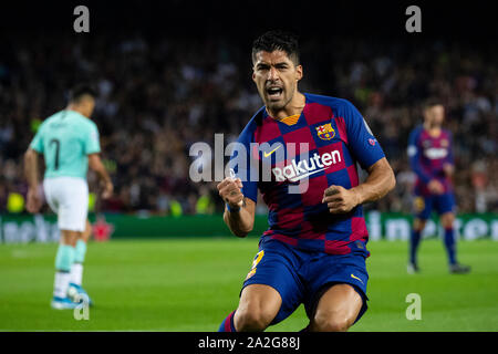 Barcelone, Espagne. 2e oct, 2019. Le FC Barcelone Luis Suarez célèbre marquant au cours de l'UEFA Champions League Groupe F match entre le FC Barcelone et l'Inter Milan à Barcelone, Espagne, le 2 octobre 2019. Credit : Joan Gosa/Xinhua/Alamy Live News Banque D'Images