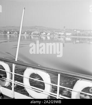 Ein Ausflug nach Lindau am Bodensee, Deutsches Reich 1930er Jahre. Un voyage à Lindau situé au bord du lac de Constance, Allemagne 1930. Banque D'Images