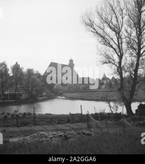 Unterwegs in und um Dinkelsbühl dans Mittelfranken, Deutschland 1930er Jahre. À et autour de la ville de Dinkelsbuehl en Thuringe, Allemagne 1930. Banque D'Images