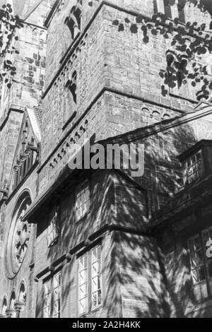Promenade durch Bremen, Allemagne Allemagne Années 1930 er Jahre. En flânant dans la ville de Bremen, Allemagne 1930. Banque D'Images