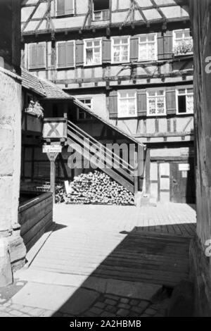 Ein Ausflug nach Tübingen, 1930er Jahre Deutsches Reich. Un voyage à Tübingen, Allemagne 1930. Banque D'Images