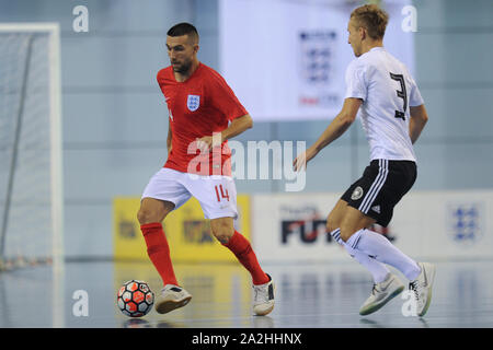 William Wallace de l'Angleterre au cours de l'Angleterre contre l'Allemagne football match amical international à St Georges Park. Banque D'Images