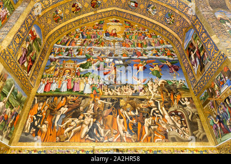 L'intérieur, des fresques représentant des scènes de la Bible, Saint Sauveur ou Cathédrale Arménienne Vank, Ispahan, Iran Banque D'Images
