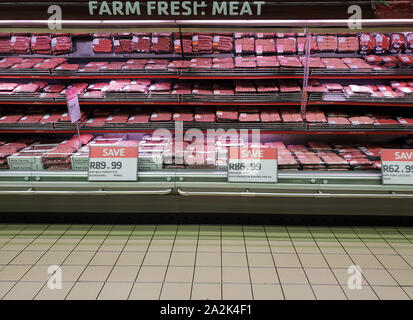 La viande fraîche allée dans un supermarché Pick n Pay, Afrique du Sud Banque D'Images