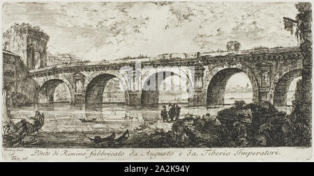 Le pont à Rimini construit par les empereurs Auguste et Tibère, tôle 16 à partir de quelques vues d'arcs de triomphe et autres monuments, 1748, Giovanni Battista Piranesi, italien, 1720-1778, l'Italie, l'eau-forte sur papier vergé ivoire, 124 x 261 mm (image), 134 x 261 mm (plaque), 345 x 465 mm (feuille Banque D'Images