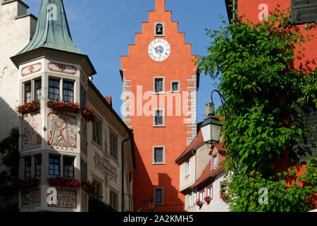 Meersburg sur le lac de Constance : porte-entrée supérieure dans la vieille ville, quartier de Bodensee, Bade-Wurtemberg, Allemagne Banque D'Images