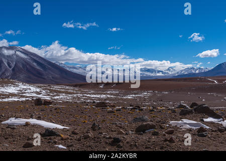 Le long de la route nationale à partir de San Pedro de Atacama, au Chili, à la frontière avec l'Argentine ville de Jama, République du Chili, en Amérique latine Banque D'Images