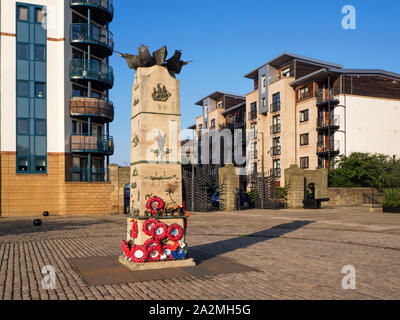 La marine marchande écossais au Memorial Tower Place sur la rive Leith Ville d'Edimbourg en Ecosse Banque D'Images