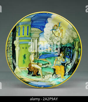 Nicola di Gabriele Sbraghe, Italien, actif 1520-1537, la plaque représentant Hercule et Omphale, ca. Entre 1528 et 1535, maiolica, tin-faïence, peinture, Total : 1 1/2 × 10 1/8 pouces (3,8 × 25,7 cm Banque D'Images