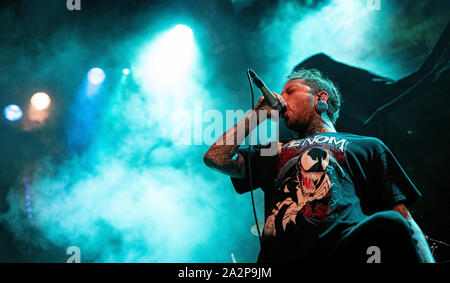 Copenhague, Danemark. 09Th Oct, 2019. Le groupe de deathcore américain Chelsea Grin effectue un concert live à Amager Bio à Copenhague. Ici le chanteur Tom Barber est vu sur scène. (Photo crédit : Gonzales Photo/Alamy Live News Banque D'Images