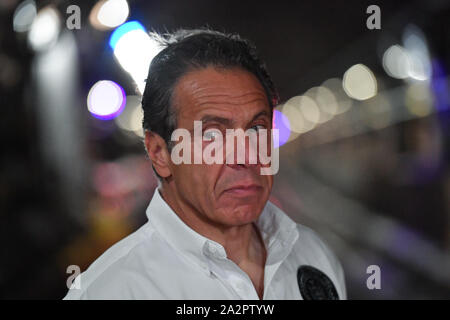 Gouverneur Andrew Cuomo visite au Projet de réhabilitation du tunnel L, New York, USA - 29 Sep 2019 - gouverneur Cuomo et des hauts dirigeants d' la MTA Banque D'Images