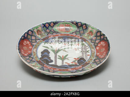 Inconnu (japonais), la plaque, 19e siècle, porcelaine, Total : 1 1/4 x 8 1/4 pouces (3,2 × 21 cm Banque D'Images