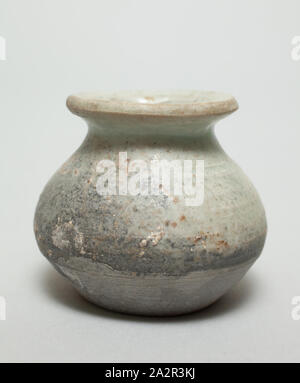 Inconnu (Chinois), Jar, 960/1279, grès, hauteur : 2 1/4 in. (5,7 cm Banque D'Images