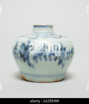 Inconnu (Chinois), Jar, 1368/1644, porcelaine, 2 3/4 x 2 3/8 po Banque D'Images