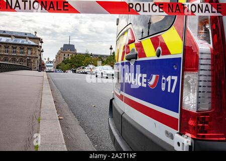 Paris, France. 3e octobre 2019. Le siège de la police attaqué Crédit : EDOUARD MONFRAIS/Alamy Live News Banque D'Images