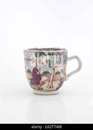 Tasse de thé, de porcelaine du 18ème siècle, avec multi-colored glaze, 2-9/16 x 2-5/8 (diam.), Art Asiatique. Banque D'Images