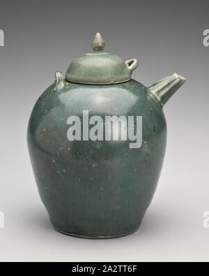 Aiguière de forme ovale avec couvercle, Inconnu, Dynastie Tang, 800s, Grès (changsha Ware), H : 6-3/4 in., Art asiatique Banque D'Images