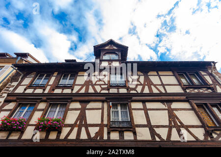 Maison à colombages typique façade dans Colmar France Banque D'Images